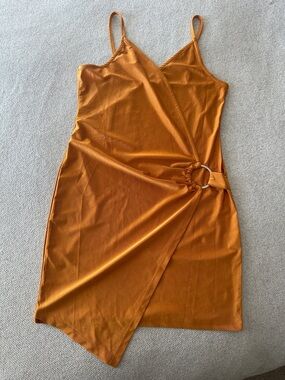 ✨3/$30✨ Nasty Gal Burnt Orange Ring-Detail Wrap Mini Dress